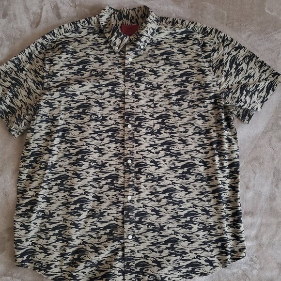 Foundry Men's Button Down Short Sleeve Shirt, Size 2XL - Picture 2 of 7